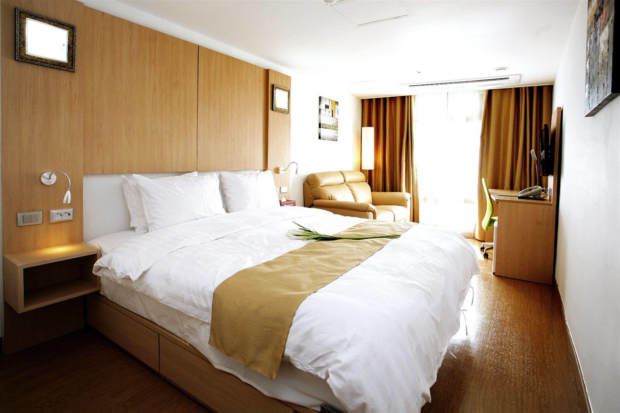 Gunsan Apple Tree Hotel Zewnętrze zdjęcie