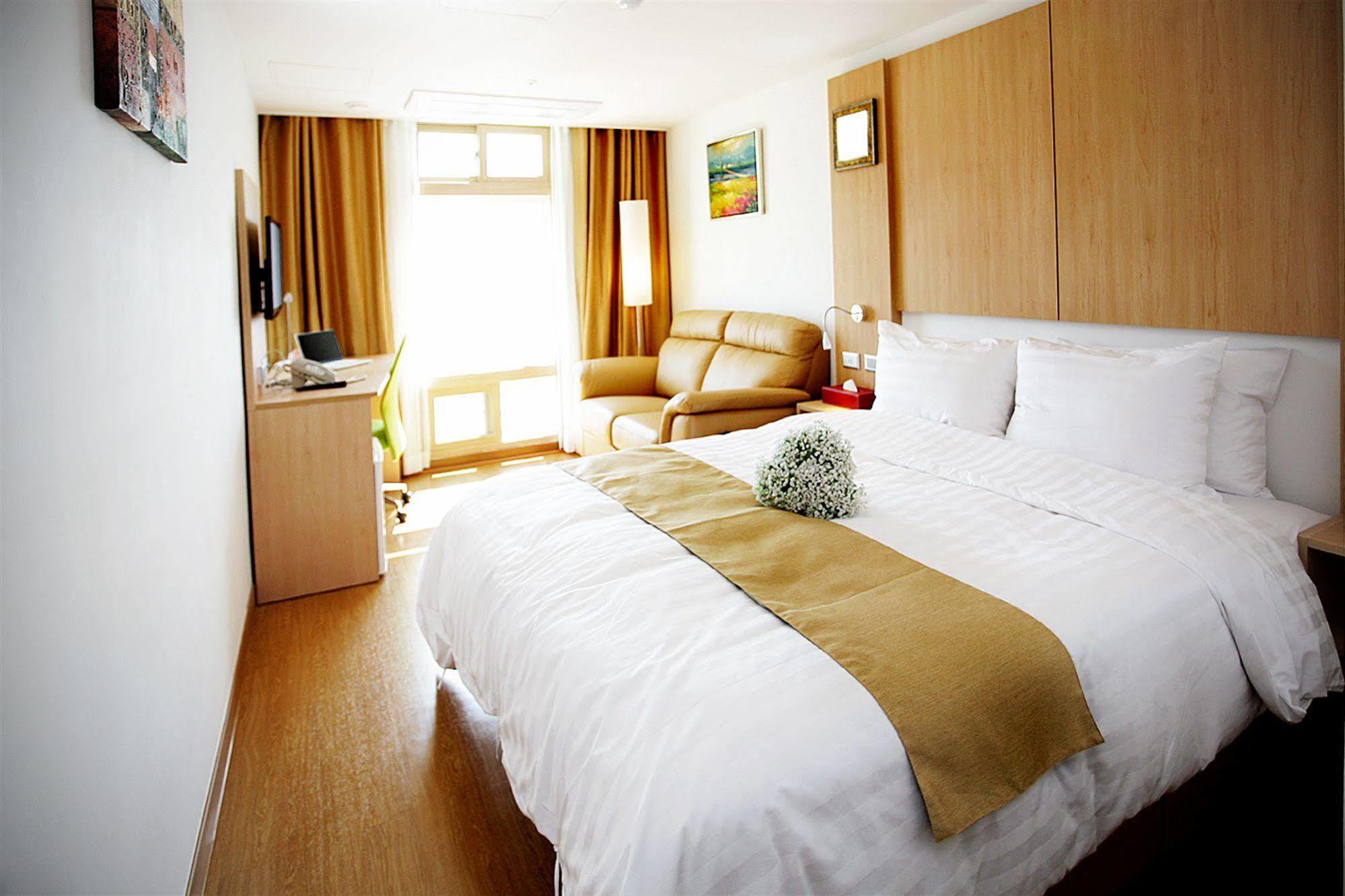 Gunsan Apple Tree Hotel Zewnętrze zdjęcie